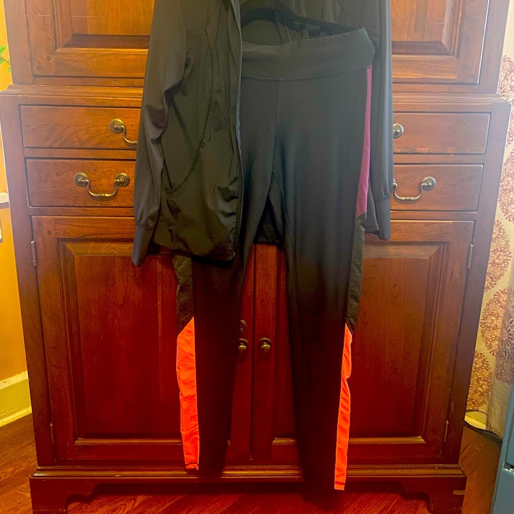 Athletic wear, barely worn!